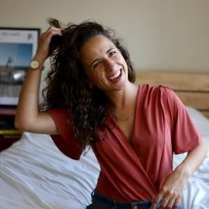 Meet your Posher, Laura